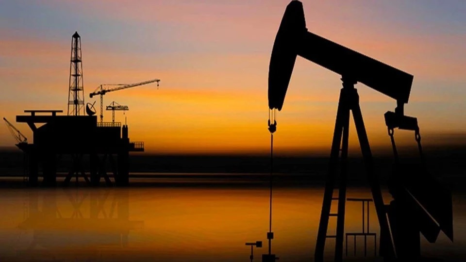 Petrol fiyatlarını düşürmek için, ABD, 20 milyon varil ilave petrol satacak