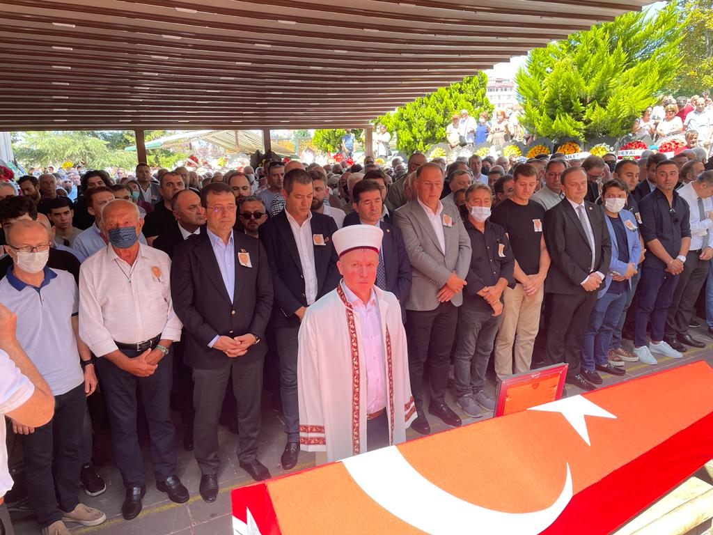 Ekrem İmamoğlu Murat Ongun'un babasının cenazesine katıldı