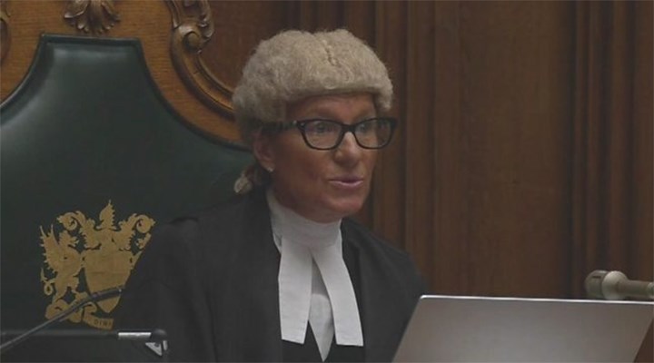 İngiltere’de ilk kez bir mahkeme kararı, TV'lerde yayınlandı