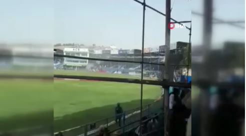Afganistan'da stadyumda patlama: 10 yaralı