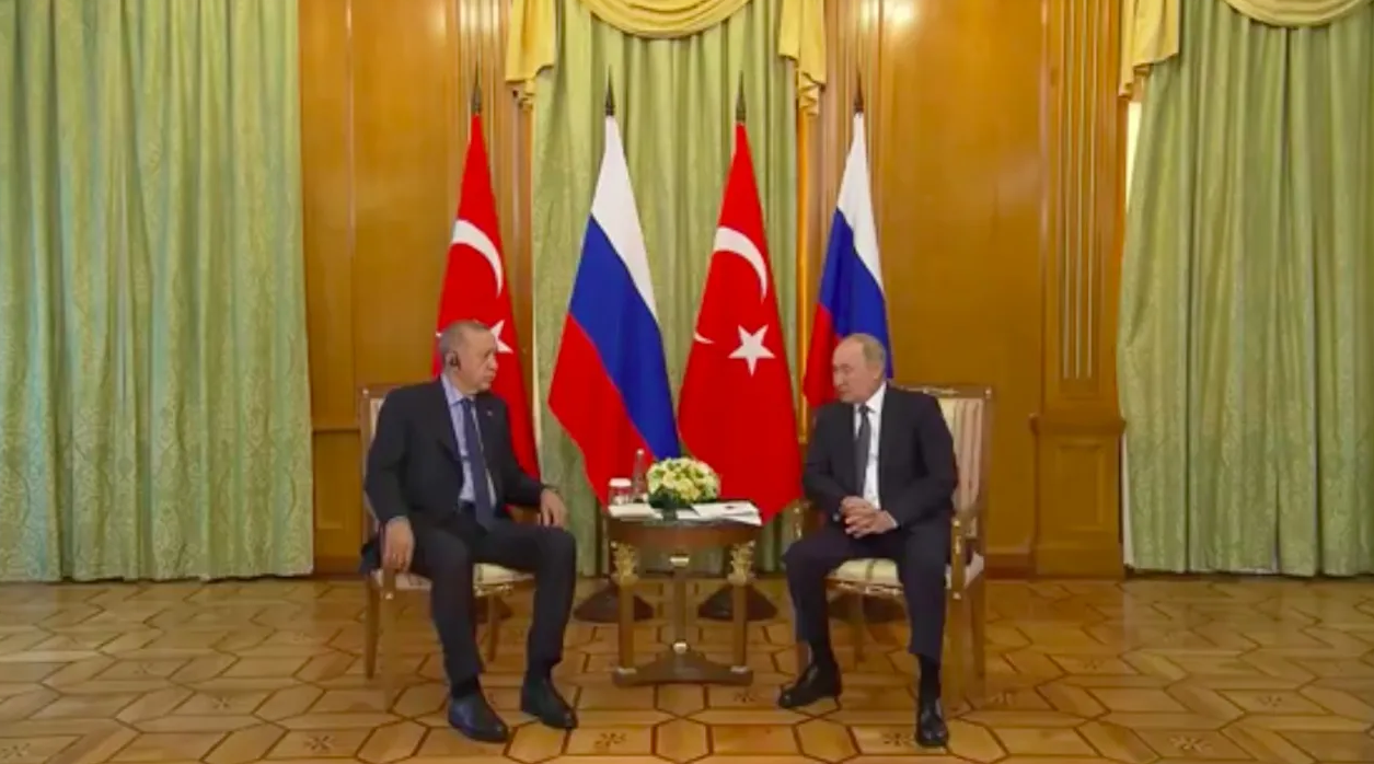 Soçi'de Erdoğan Putin görüşmesi başladı