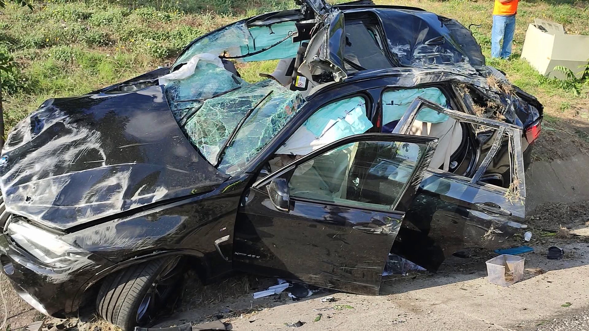 Fransa’dan tatil için gelen gurbetçi aile kazaya karıştı: 4 yaralı