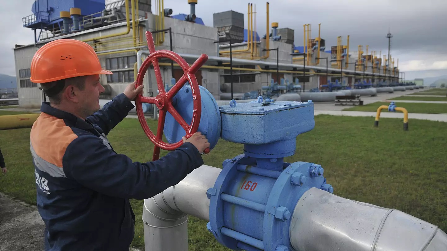 Almanya Rusya gazı keserse 2,5 aylık stoklarının olduğunu açıkladı