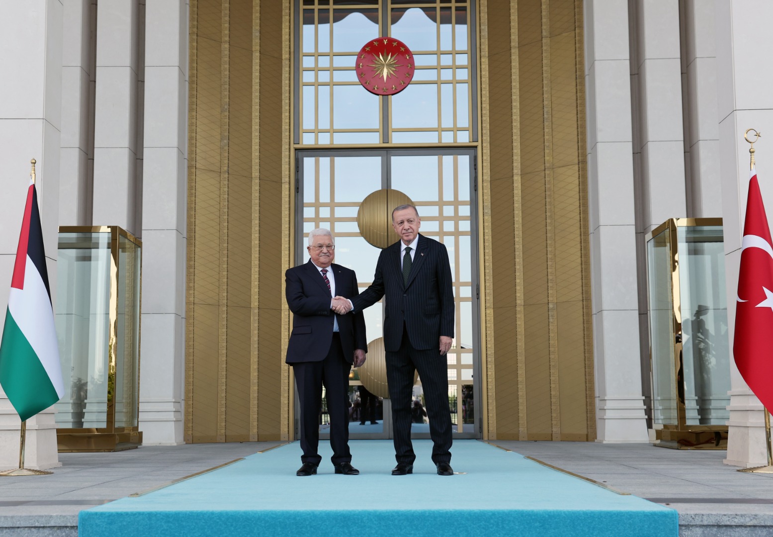Cumhurbaşkanı Erdoğan, Filistin Devlet Başkanı Abbas’ı resmi törenle karşıladı  