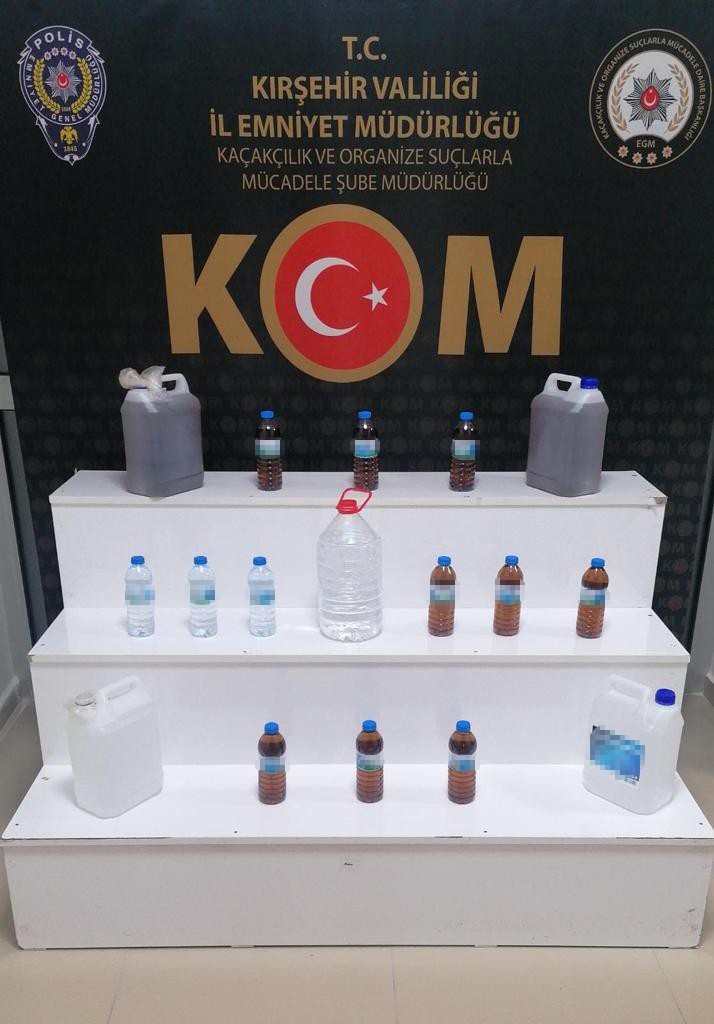 Kırşehir'de sahte içki operasyonu: 3 gözaltı