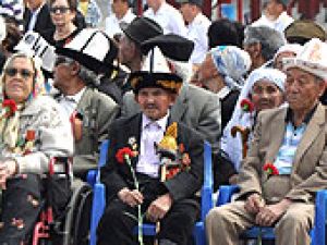 Kırgızistan'da Zafer Günü kutlanıyor