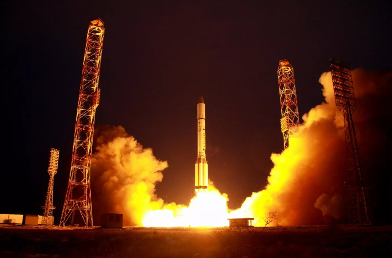 Roscosmos, Ay misyonunun 2023’te başlayabileceğini duyurdu