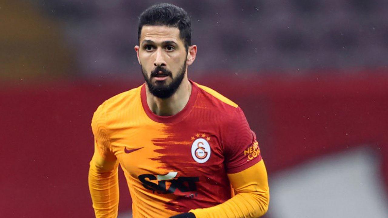 Galatasaray'dan flaş Emre Akbaba kararı: Geri gönderdiler