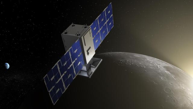 NASA'nın Ay'a yolladığı uzay aracı güvenli modda sıkışıp kaldı