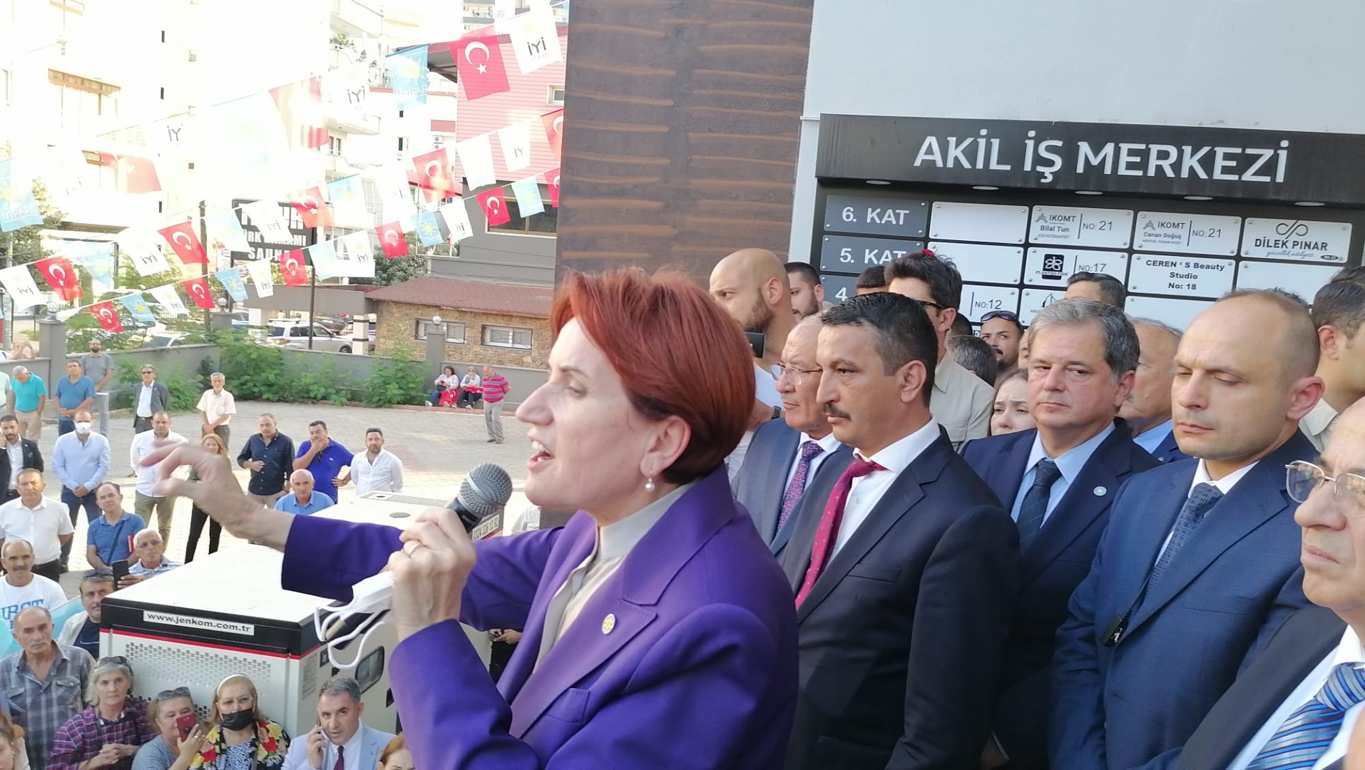 Meral Akşener: İYİ Parti kuruldu her şey değişti!