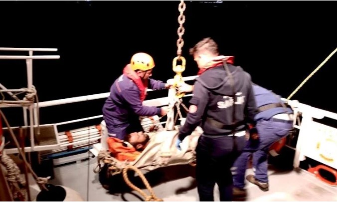 Gemide zehirlenen 5 kişi hastaneye kaldırıldı