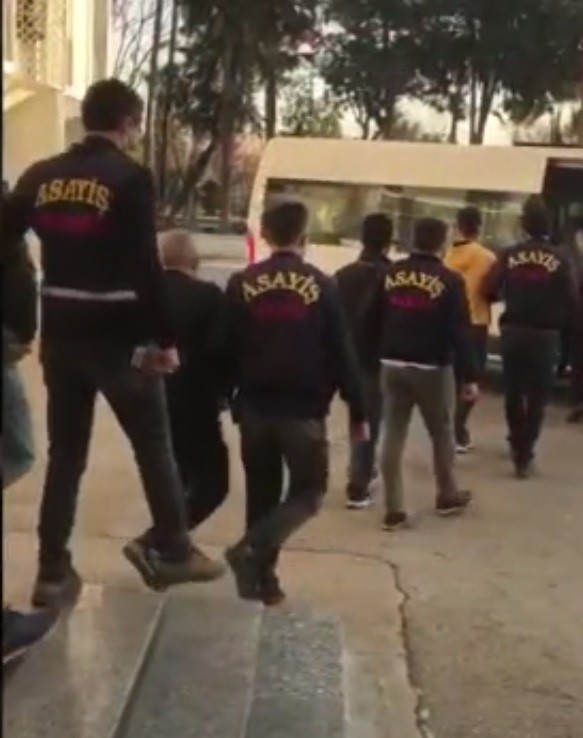 Mersin'de çeşitli suçlardan aranan 46 şahıs yakalandı