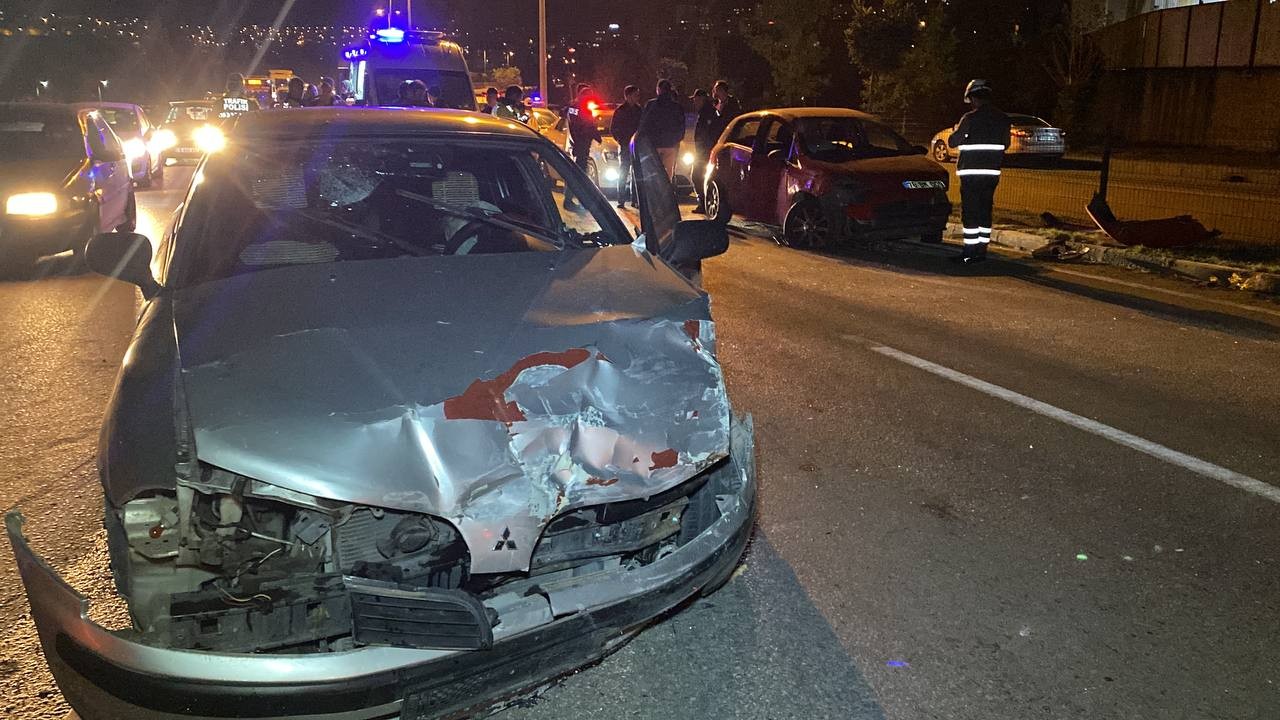 Karabük’te zincirleme trafik kazası: 11 yaralı
