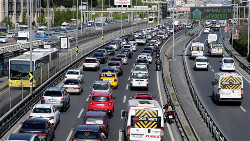 Türkiye'de trafiğe kayıtlı araç sayısı 26 milyonu aştı