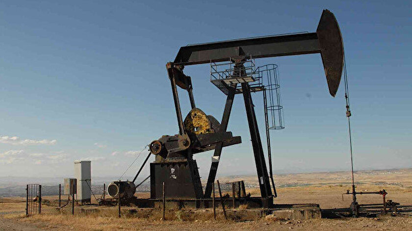 Brent petrolün varil fiyatı 93,56 dolar