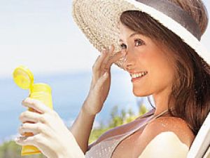 “Güneş kremi, cilt kanseri riskini azaltıyor”
