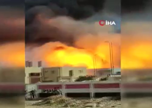 Oksijen dolum fabrikasında yangın: 3 yaralı
