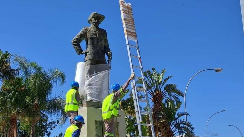 Namibya’da Alman sömürge subayının heykeli kaldırıldı