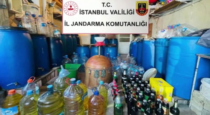 İstanbul’da jandarmadan sahte alkol operasyonu