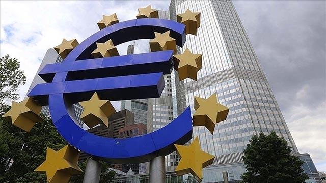 Avrupa Merkez Bankası'ndan faiz artırımına devam sinyali