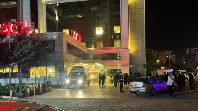 Diyarbakır'da otomobile silahlı saldırı