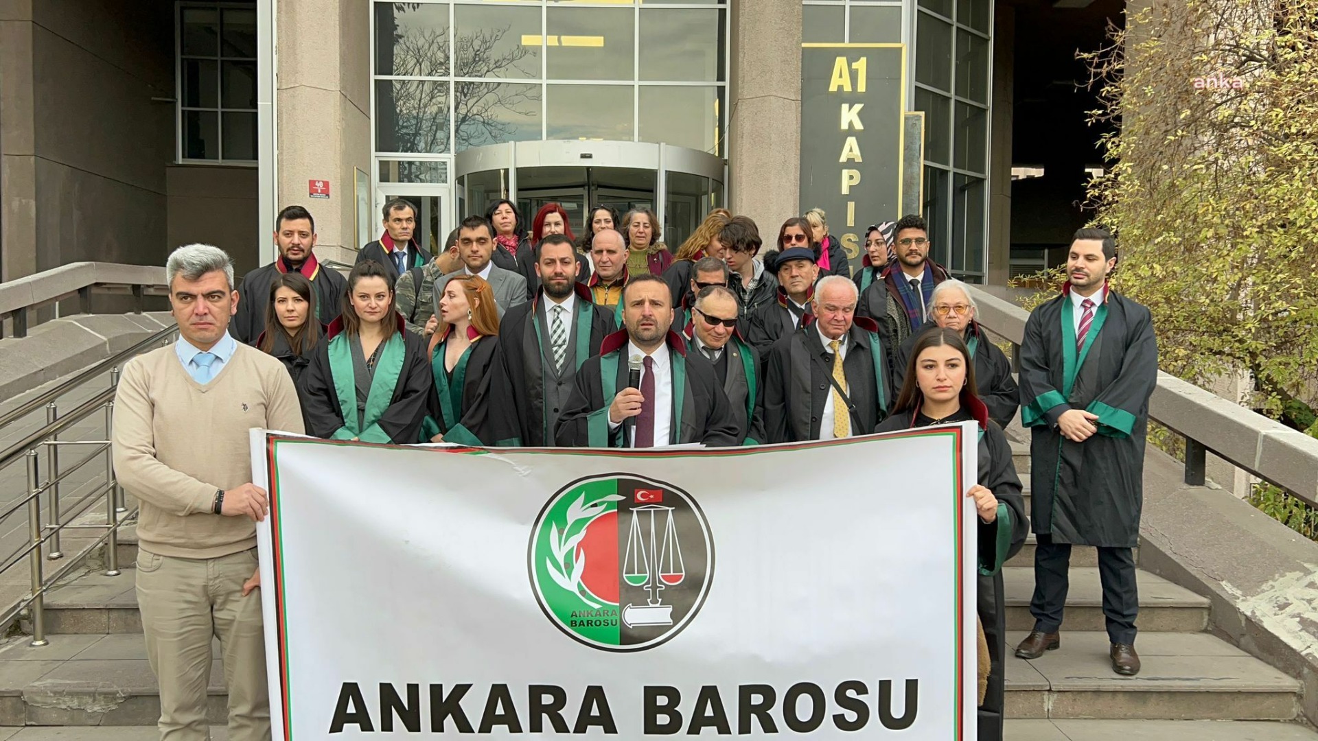 Ankara Barosu’ndan 3 Aralık Dünya Engelliler Günü açıklaması: Farkında olalım, anlayalım ve hep beraber yapıp birlikte yaşayalım
