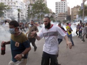 Mısır’da şiddet dolu gece