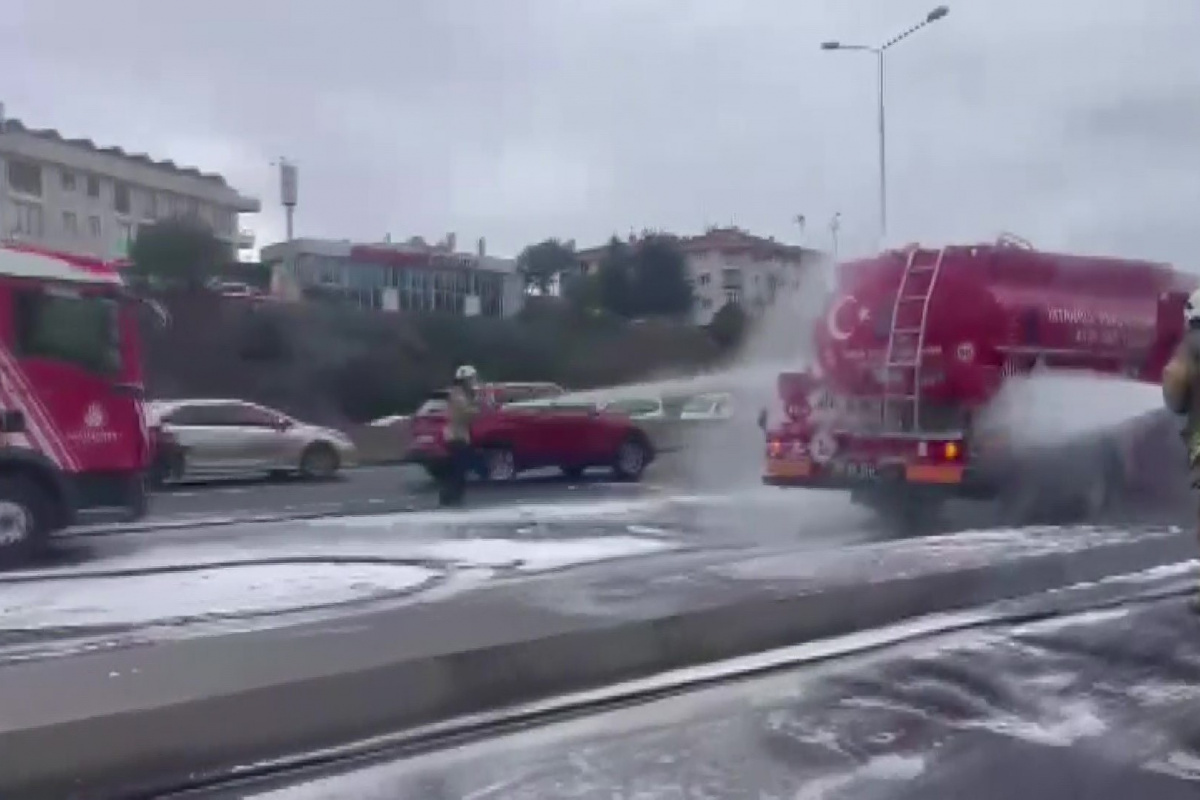 İBB'nin atık yağ taşıma tankerinde korkutan yangın