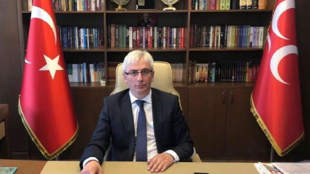 MHP İstanbul İl Başkanı  Birol Gür istifa etti