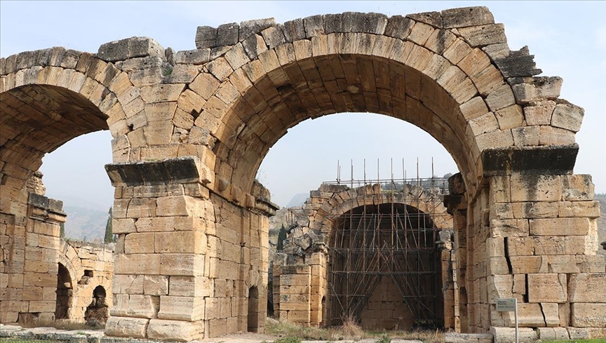 Hamam Bazilika’yı turizme kazandırılmalı