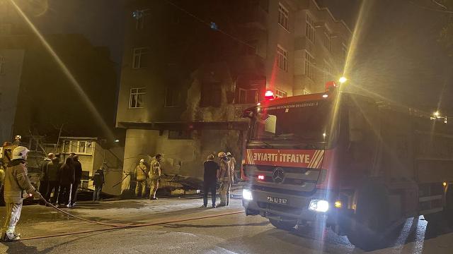 İstanbul'da mobilya imalathanesi kundaklandı