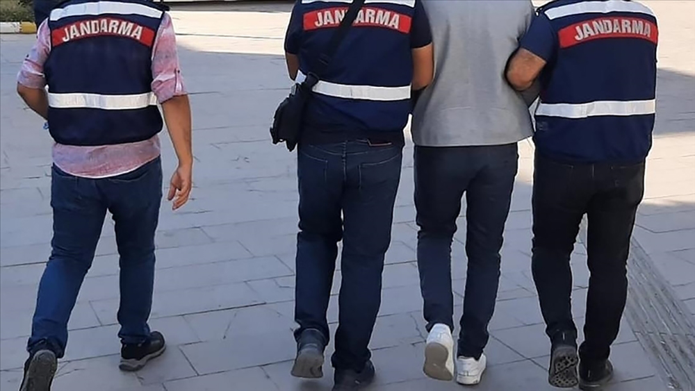 Edirne'de 5 FETÖ şüphelisi Yunanistan'a kaçarken yakalandı