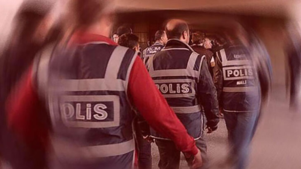 Ankara'da FETÖ'nün sivil yapılanması soruşturması: 14 gözaltı