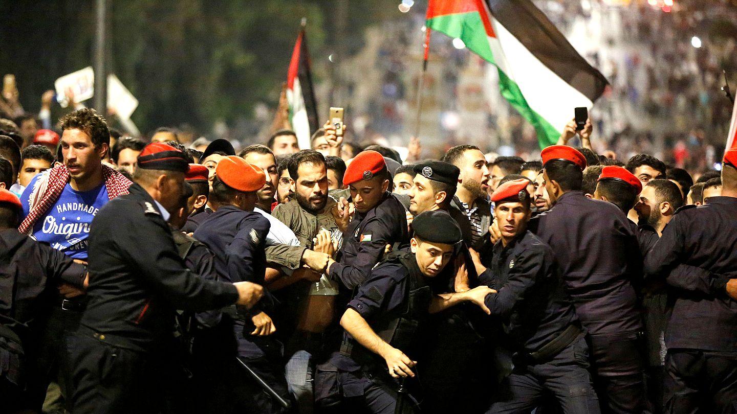 Ürdün’deki protestolarda 44 kişiye gözaltı