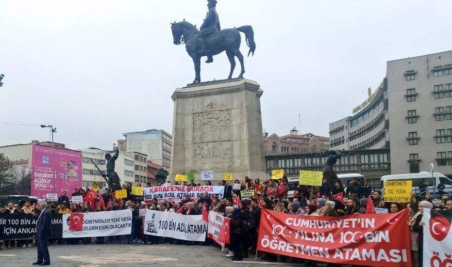 Atama bekleyen öğretmenler "100 bin atama" için Ankara’da buluştular