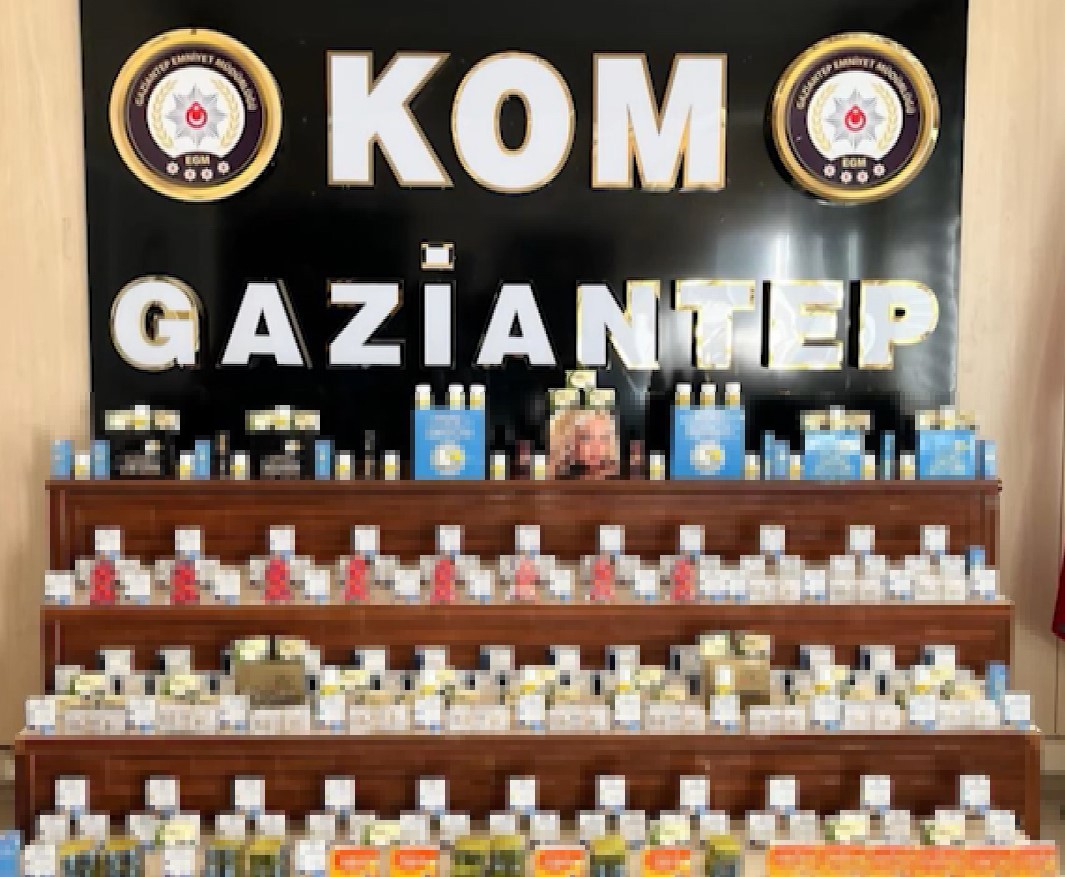Gaziantep'te sahte alkol operasyonu: 84 litre sahte dökme alkol ele geçirildi