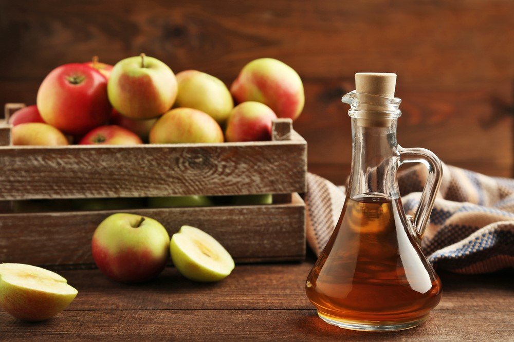 Aç karnına elma sirkesi içmek zayıflatır mı? Elma sirkesinin faydaları neler?