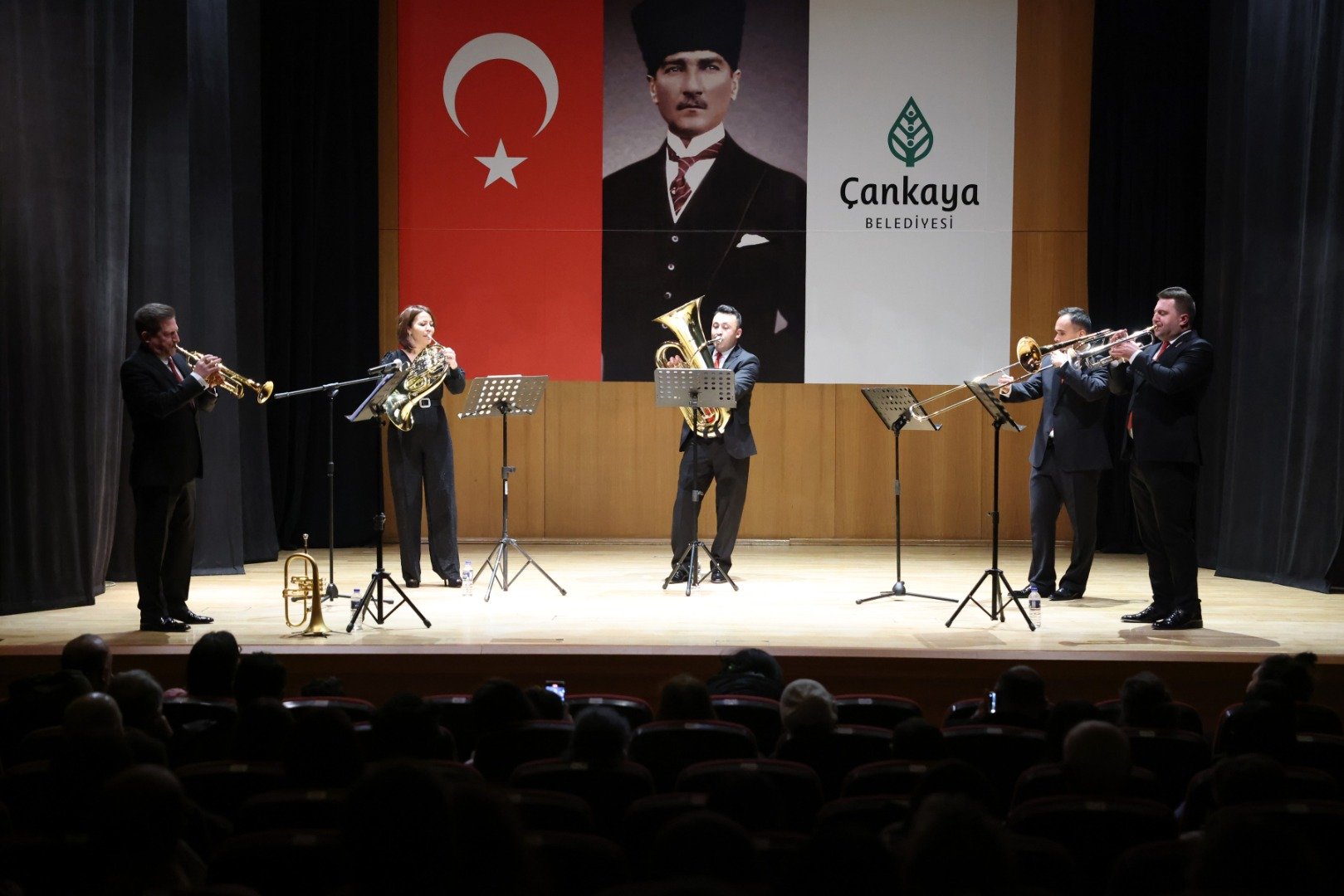Atatürk'ün Ankara'ya gelişinin 103.yılı kutlandı