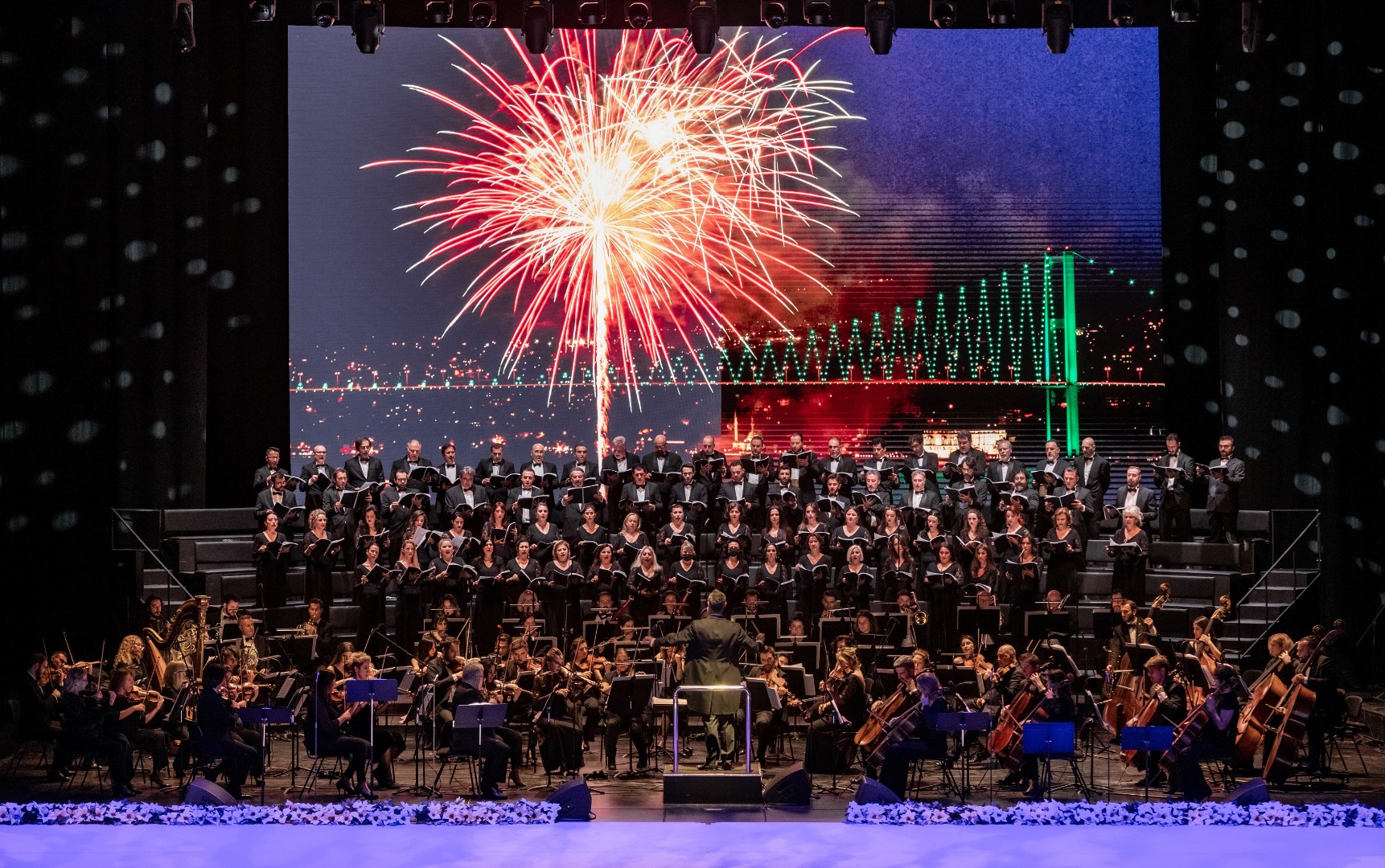 İDOB "Yeni Yıl Konseri" ile 2022'ye veda etti