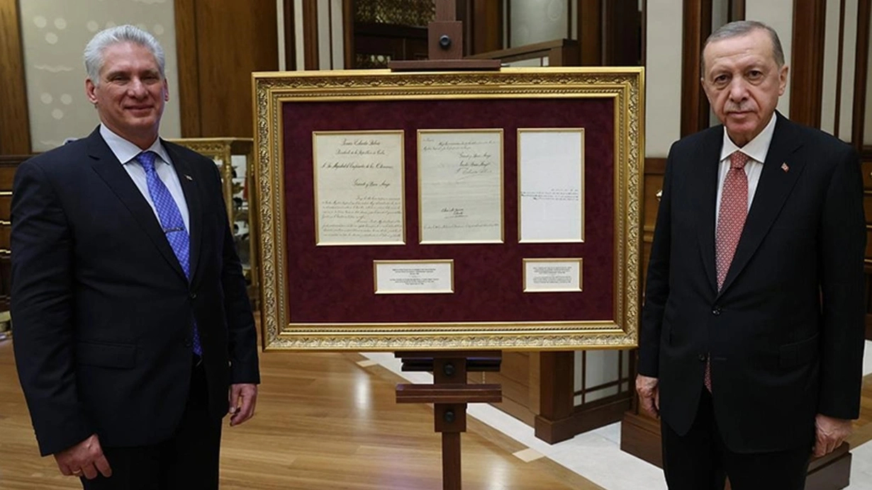 Erdoğan, Küba Devlet Başkanı ile görüştü
