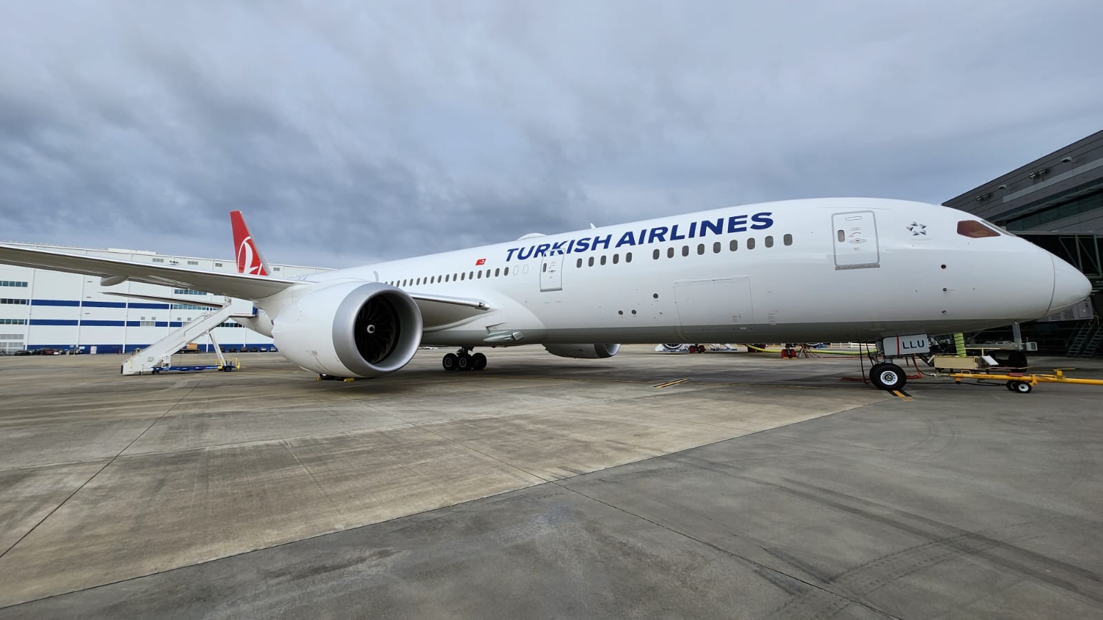 Türk Hava Yolları filosuna 393'üncü uçağı kattı