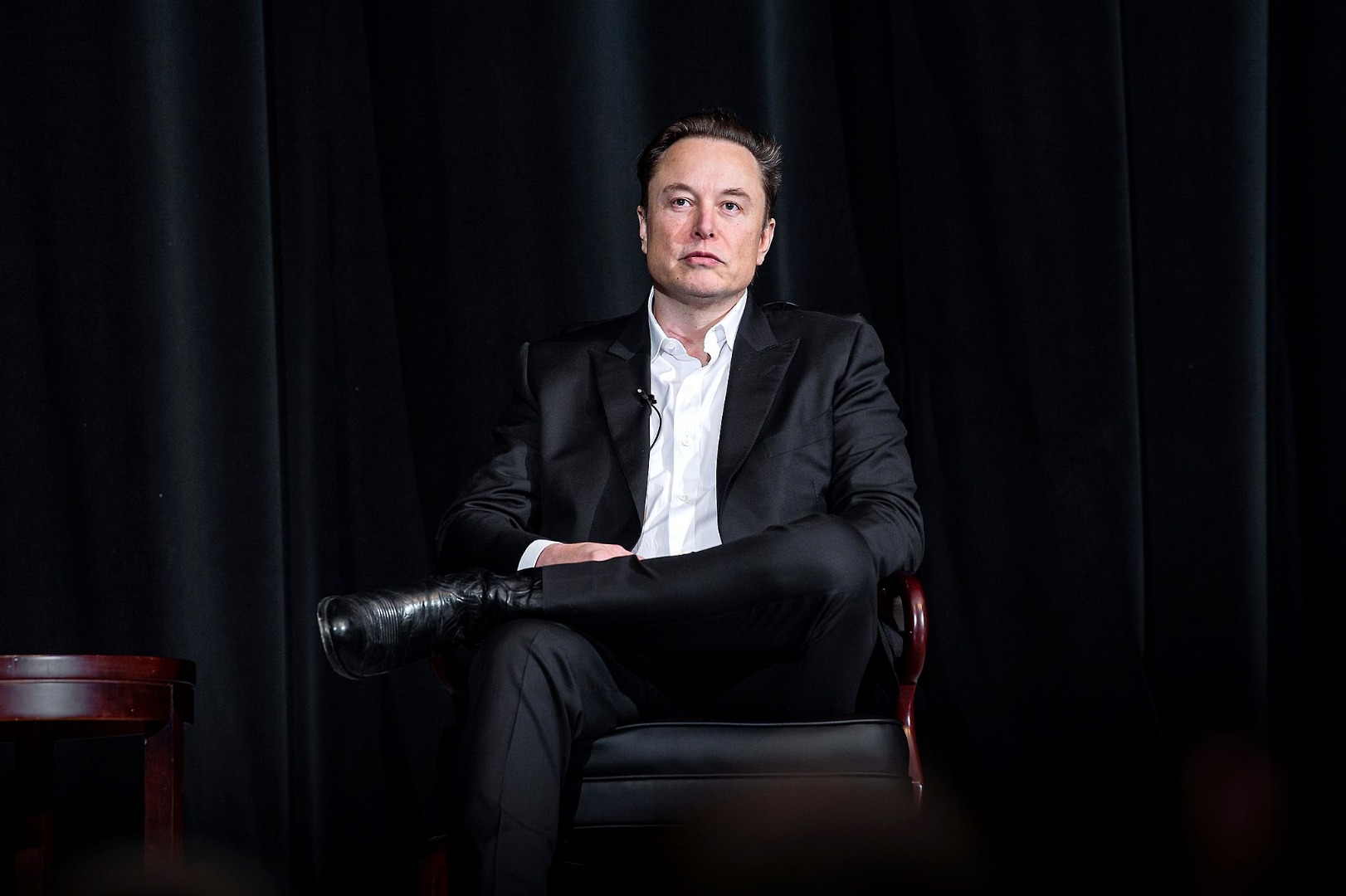 Elon Musk, 200 milyar dolar kaybeden ilk insan oldu