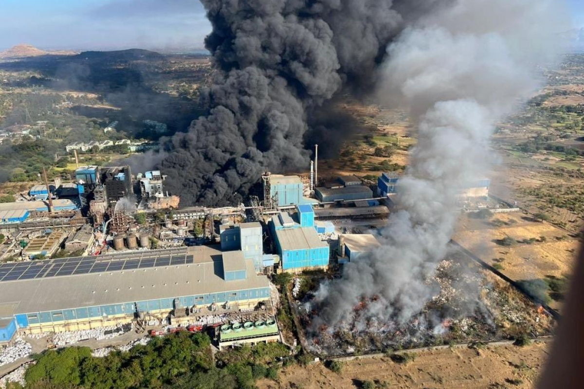 Hindistan'da kimya fabrikasında patlama sonrası yangın: 2 ölü, 14 yaralı
