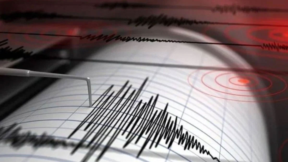 Ege Denizi'nde korkutan deprem! AFAD açıkladı