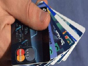 Kredi kartına ödenen faiz 6 milyar lirayı aştı