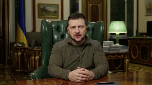 Zelenskiy: Savaşın sonucu tüm Donbas'ımızın kurtuluşu olacak