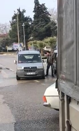 Husumetlisine trafikte kurşun yağdırdı