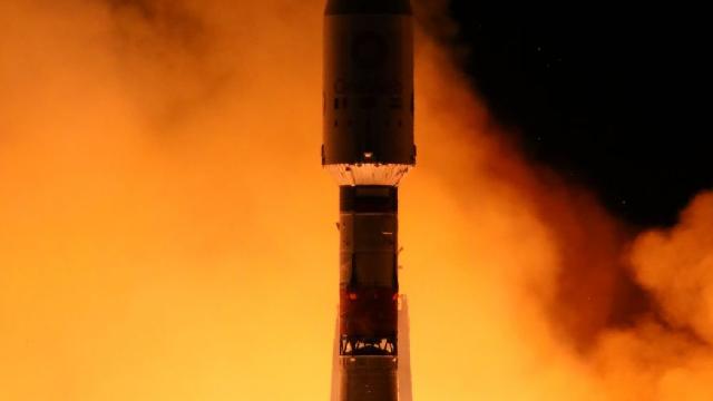 Avrupa'daki ilk "dikey uydu fırlatma" tesisi İsveç'te açıldı