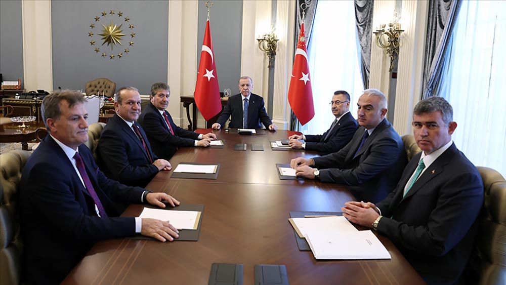 Erdoğan, KKTC Başbakanı Üstel'i kabul etti