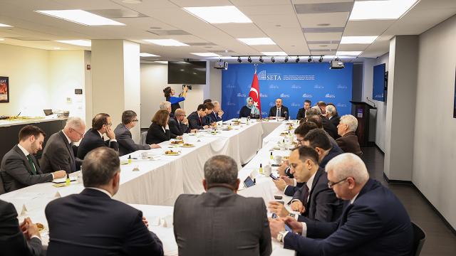 Dışişleri Bakanı Çavuşoğlu ABD'de düşünce kuruluşu temsilcileriyle görüştü